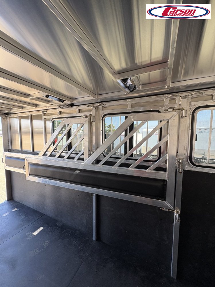 81x15 FRONTIER Horse Trailer