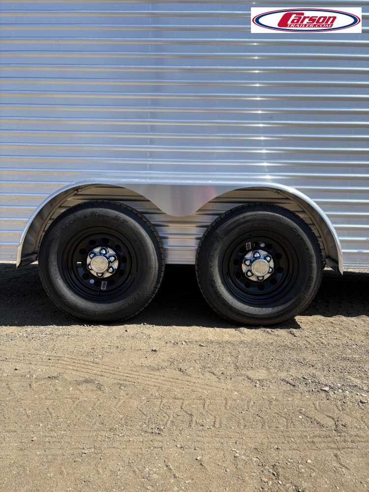 81x15 FRONTIER Horse Trailer