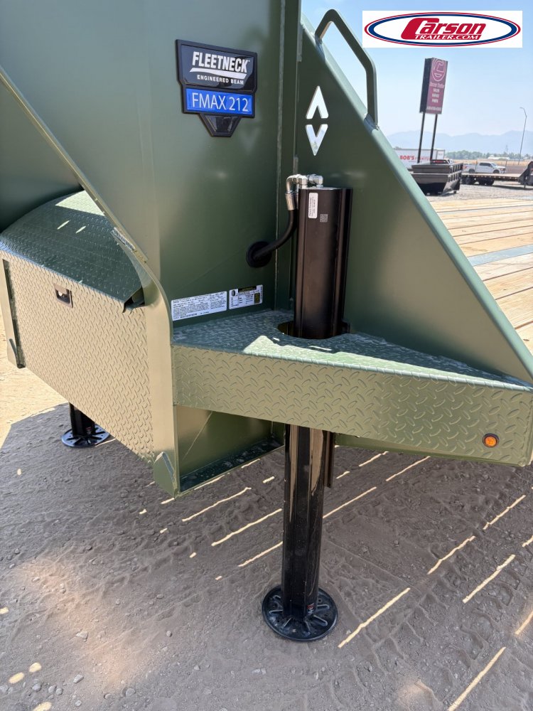 102x32 Diamond C Trailer Deck over Flatbed