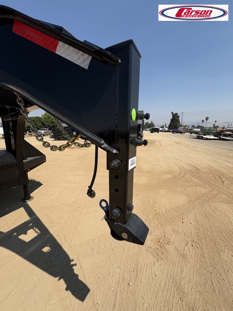 102x32 Diamond C Trailer Deck over Flatbed