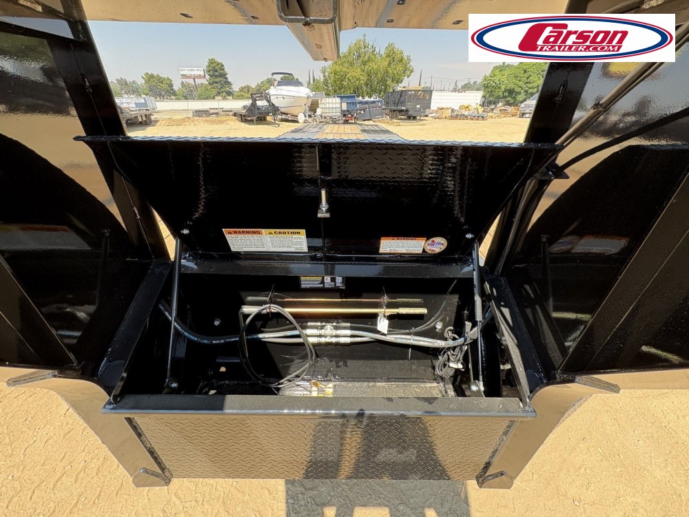 102x32 Diamond C Trailer Deck over Flatbed