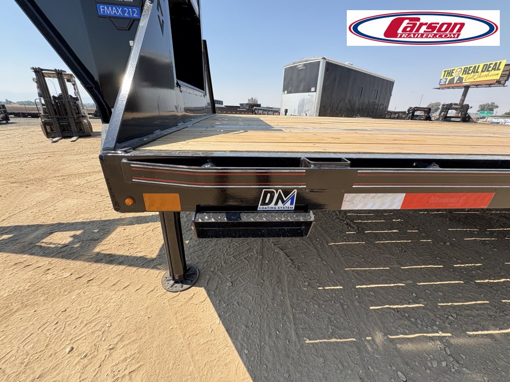 102x32 Diamond C Trailer Deck over Flatbed
