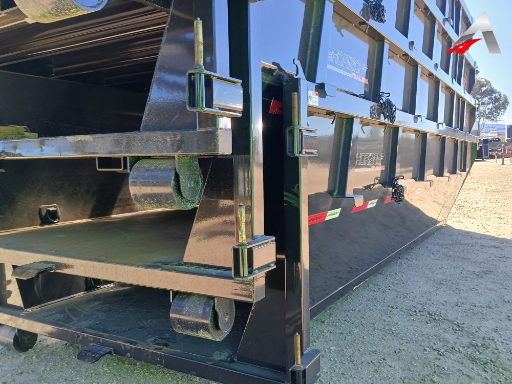 83x20 HORIZON BINS ROLL OFF DUMP BIN