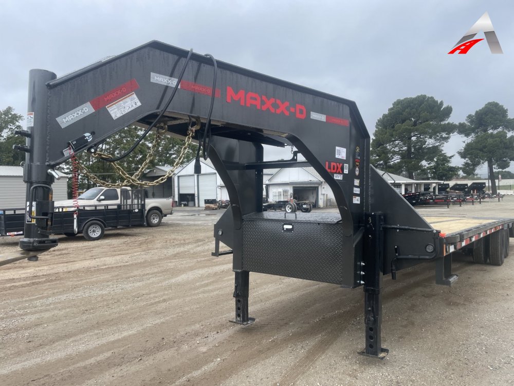 102"x32' Maxx-D Deck over Flatbed