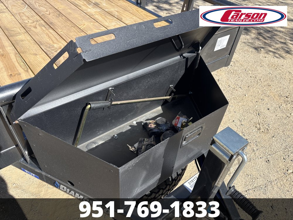 83"x20' Diamond C Utility