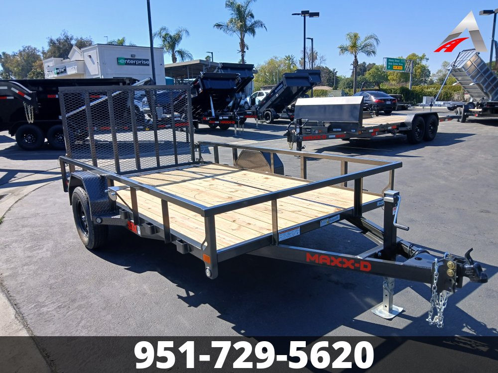 83x12 Maxx-D Utility