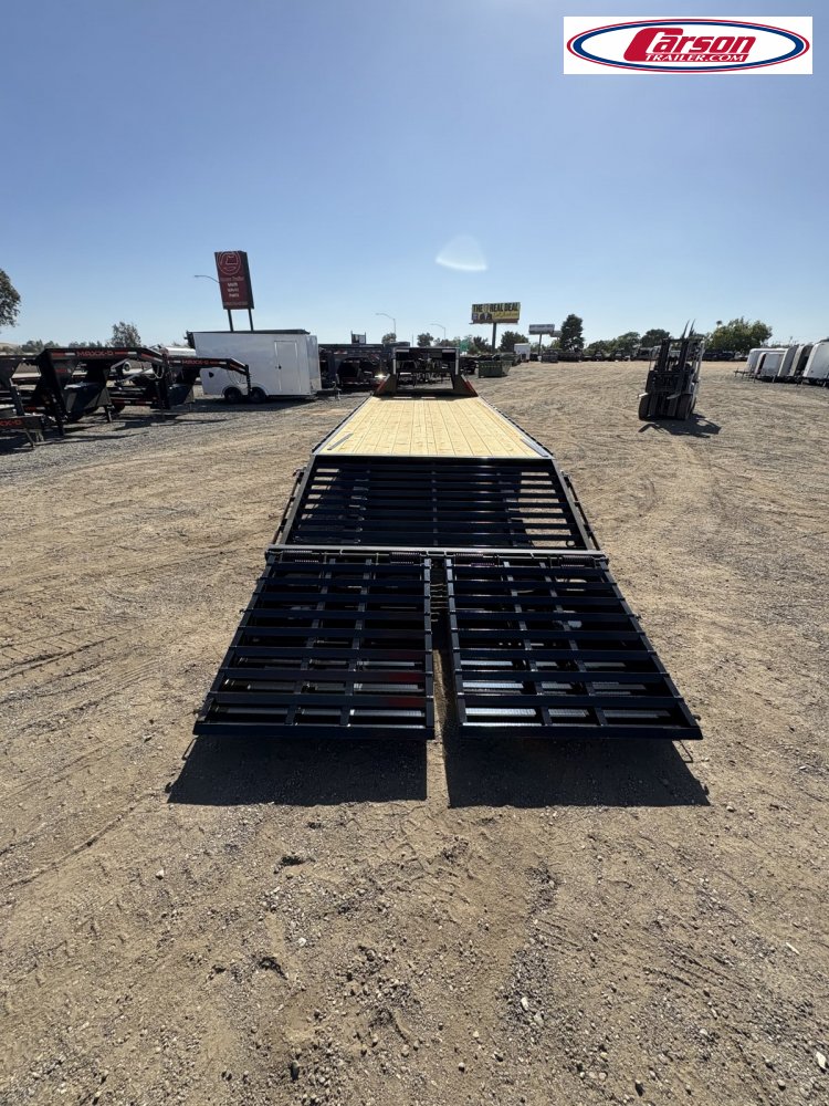 102x25 Maxxd Deck over Flatbed
