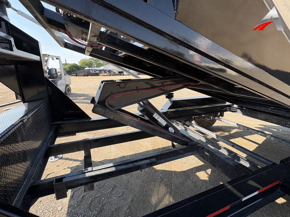 CONSIGNMENT 2025 ROX 83" X 14 ROLLOFF TRAILER *SOLD AS IS* NO WARRANTY*