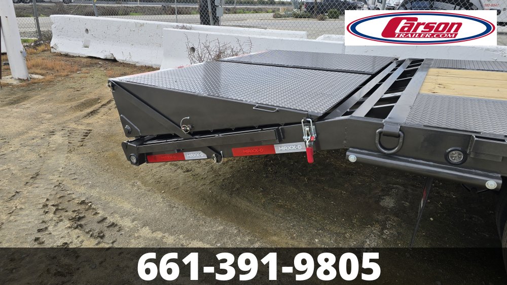 102x28 Maxx-D Deck over Flatbed