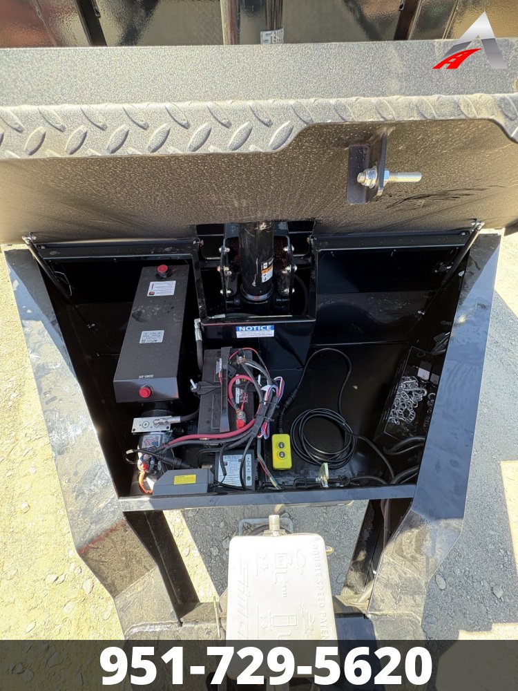 81x14 Diamond C Trailer Dump