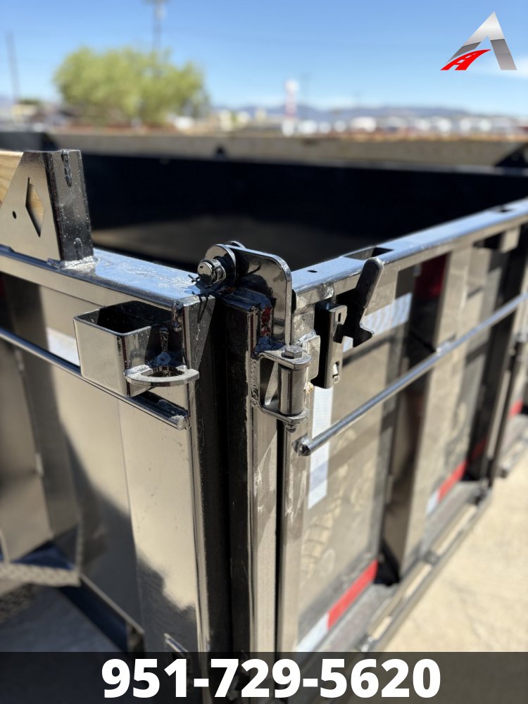 81x14 Diamond C Trailer Dump