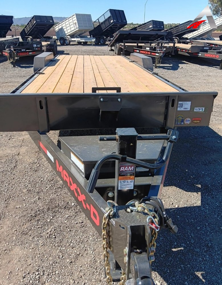 2025 MAXXD 83" X 22" HD CHANNEL CAR HAULER