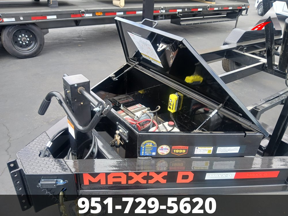83x14 Maxx-D ROLL OFF TRAILER