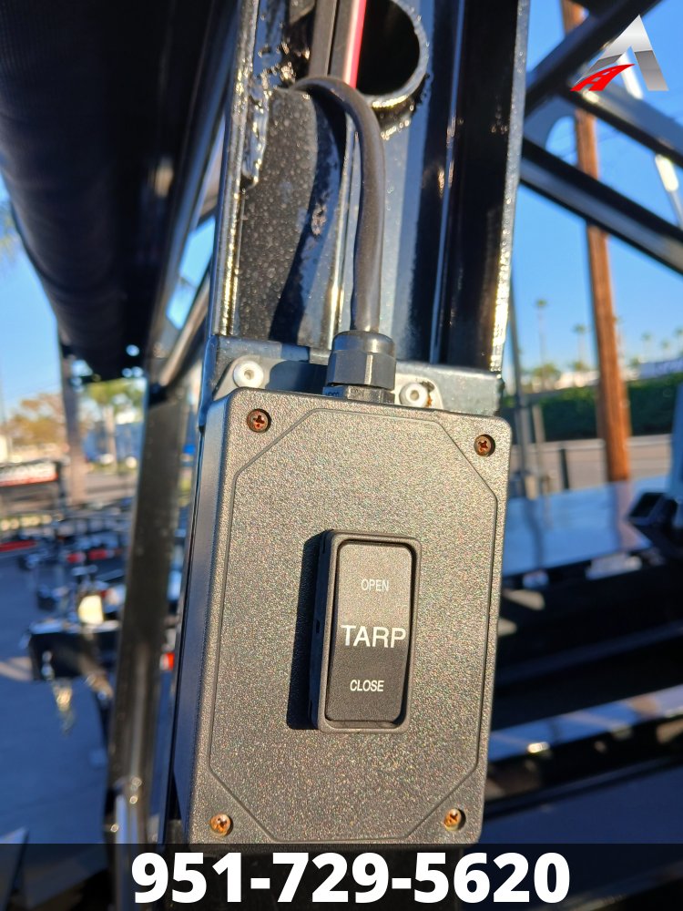 83x14 Maxx-D ROLL OFF TRAILER