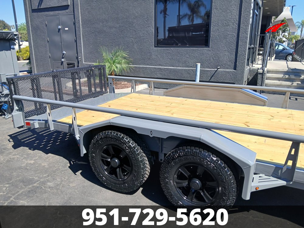 83x18 Diamond C Utility