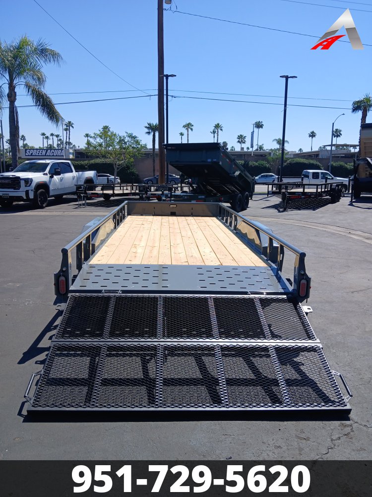 83x18 Diamond C Utility