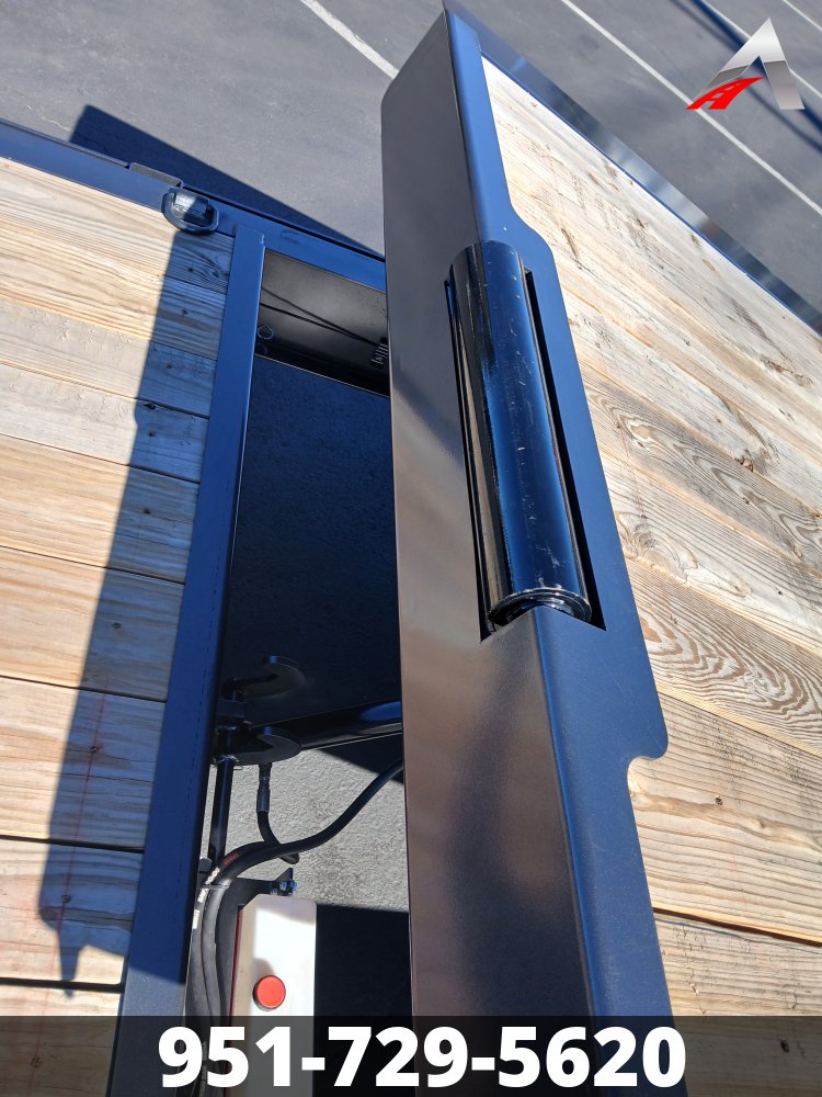 82x24 Diamond C Tilt Deck