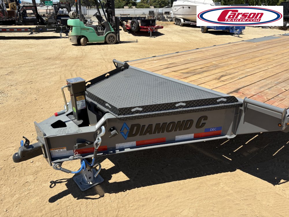 102x24 Diamond C Trailer HD Equipment