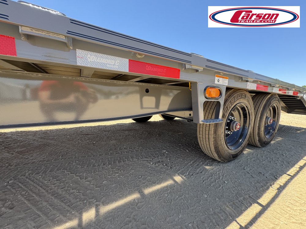 102x24 Diamond C Trailer HD Equipment