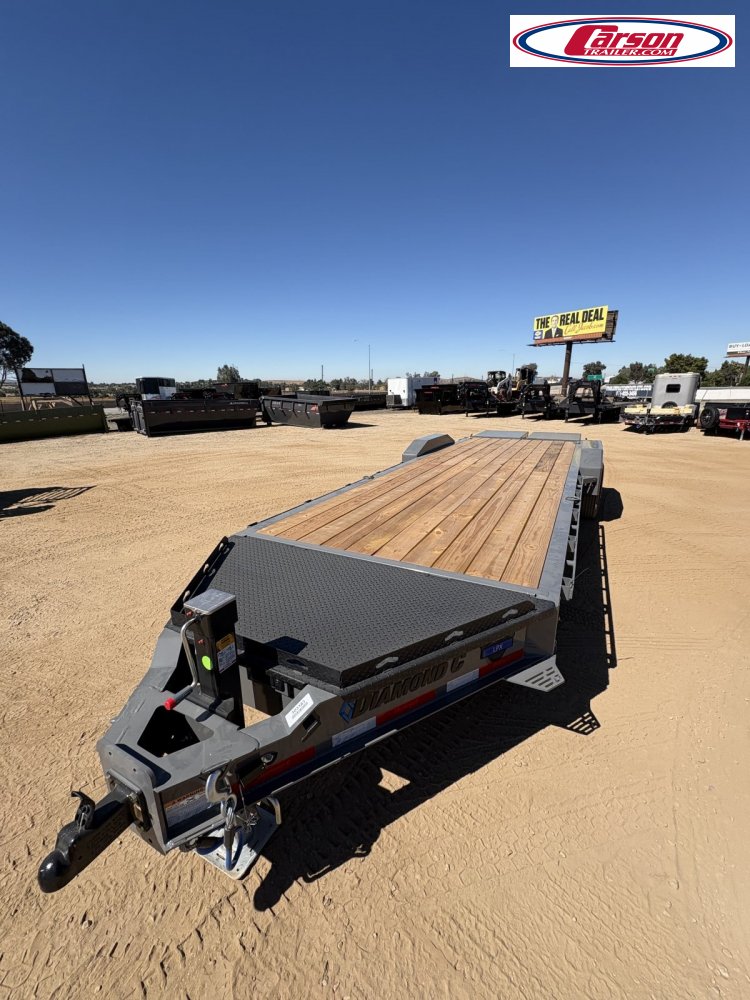 82x24 Diamond C Trailer HD Equipment