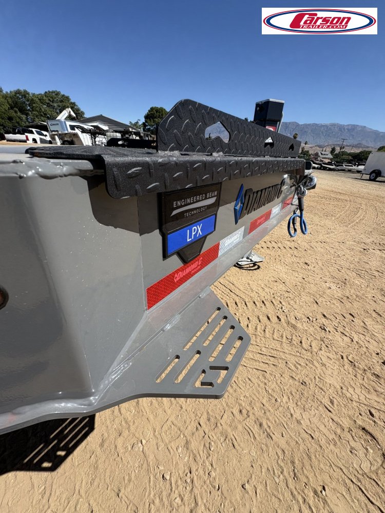 82x24 Diamond C Trailer HD Equipment