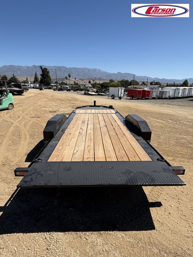 82x20 Diamond C Trailer Tilt Deck