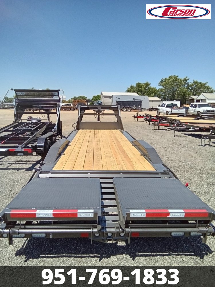 2025 MAXXD GN 102' X 26' CAR/ EQUIPMENT HAULER