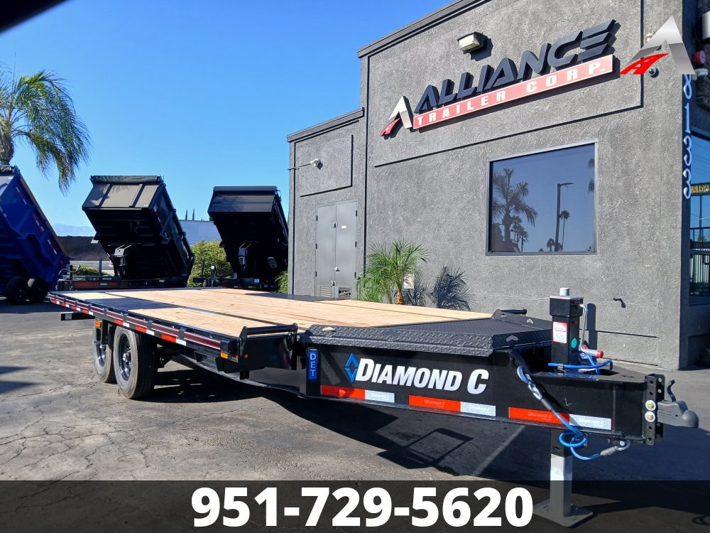 102"x20' Diamond C Tilt Deck