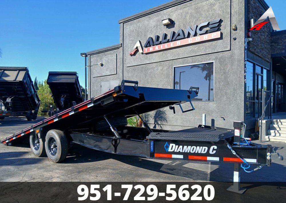102"x20' Diamond C Tilt Deck