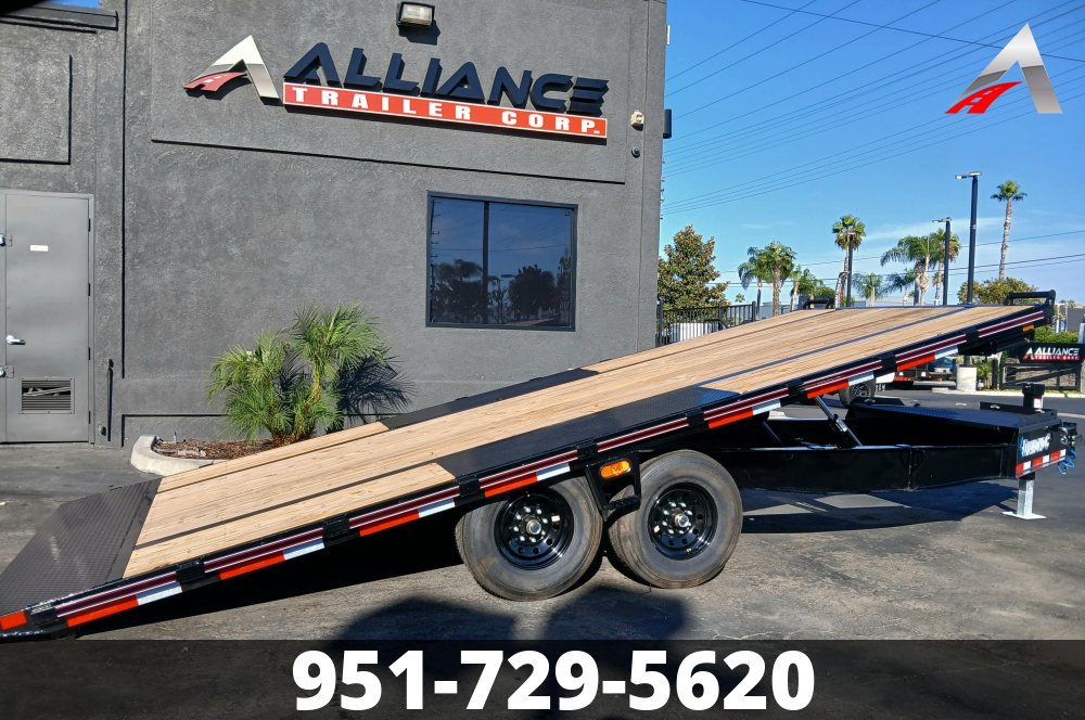 102"x20' Diamond C Tilt Deck