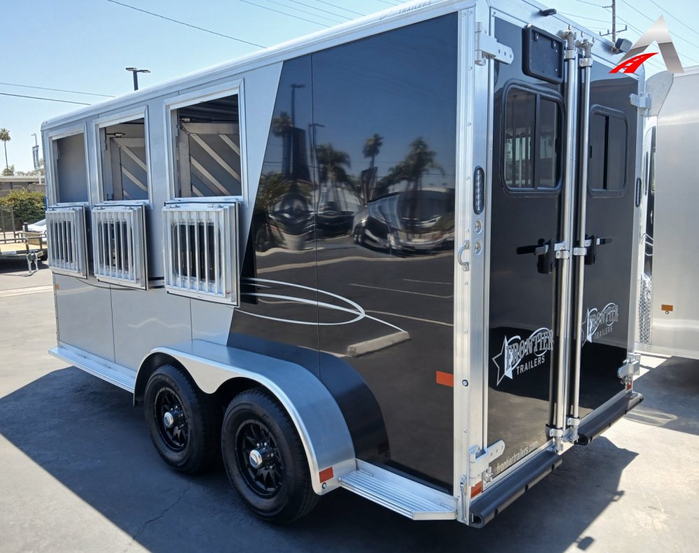 82x15 FRONTIER Horse Trailer