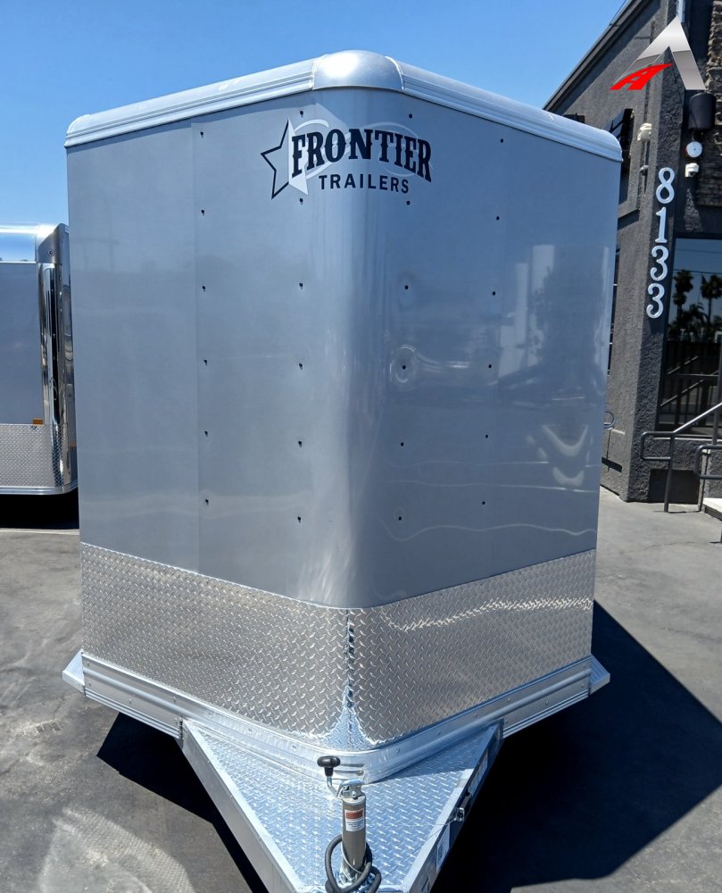 82x15 FRONTIER Horse Trailer