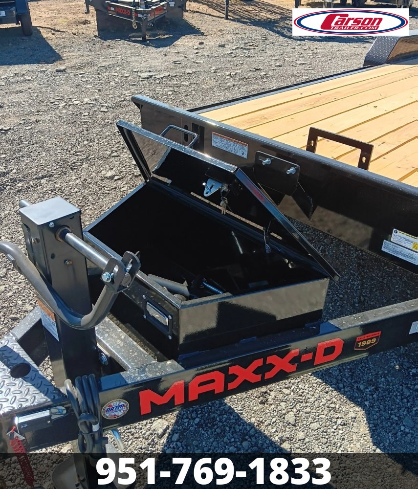 2025 MAXXD 83" X 22' CHANNEL CAR HAULER