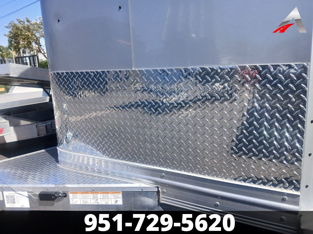 82x15 FRONTIER Horse Trailer