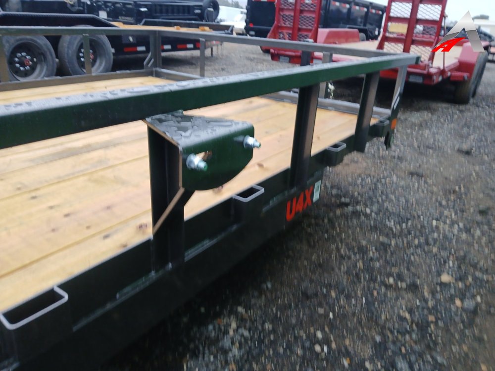 83x18 Maxx-D Utility