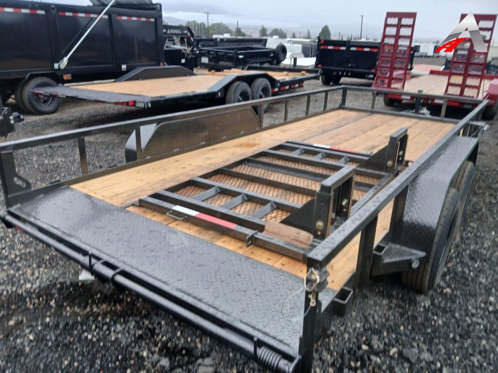 83x18 Maxx-D Utility