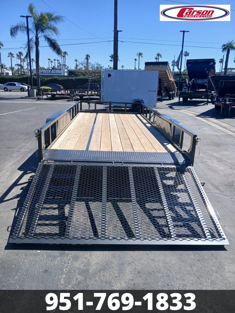 83x18 Maxx-D Utility