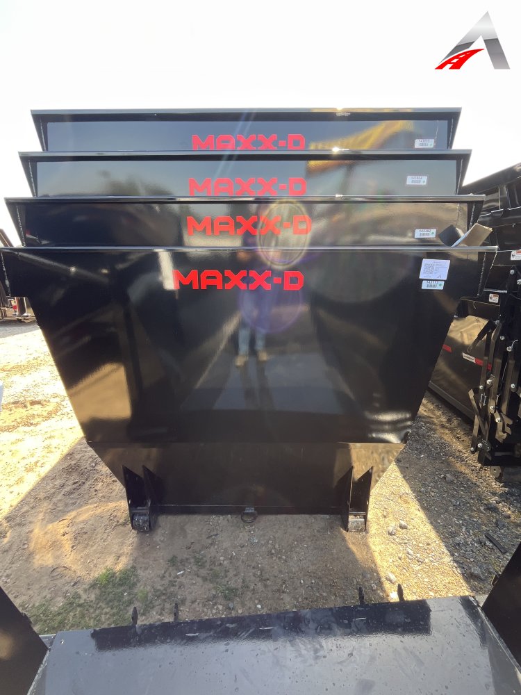 83x16 Maxx-D ROLL OFF DUMP BIN