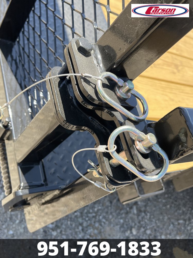 83x16 Maxx-D Utility