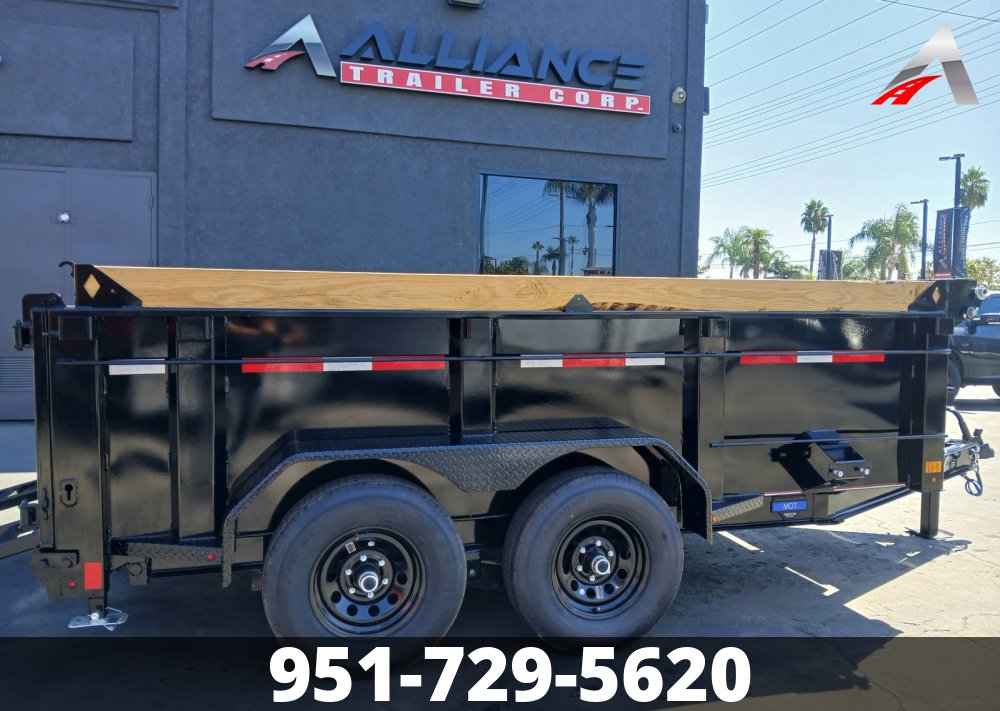 77x12 Diamond C Trailer Dump