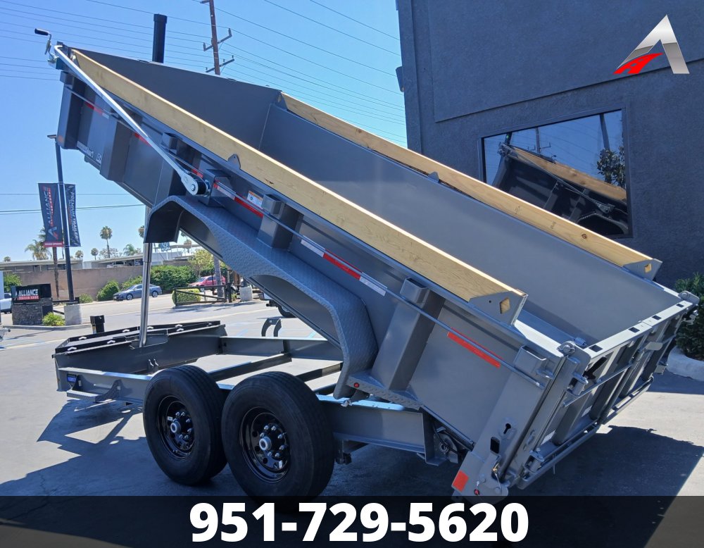 82x14 Diamond C Trailer Dump