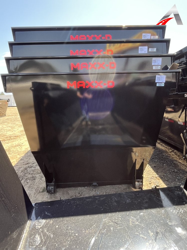 83x14 Maxx-D ROLL OFF DUMP BIN