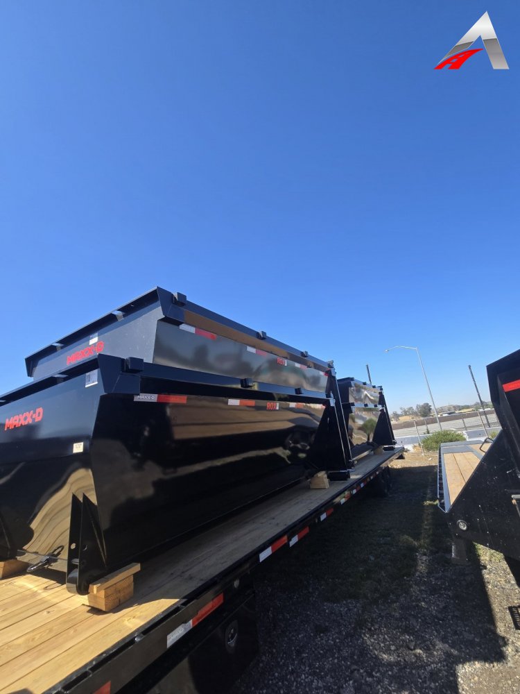 83x14 Maxxd ROLL OFF DUMP BIN
