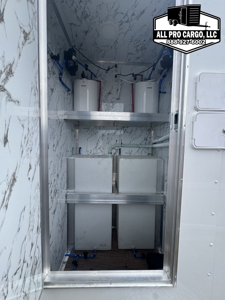 7'x12' Quality cargo Bathroom