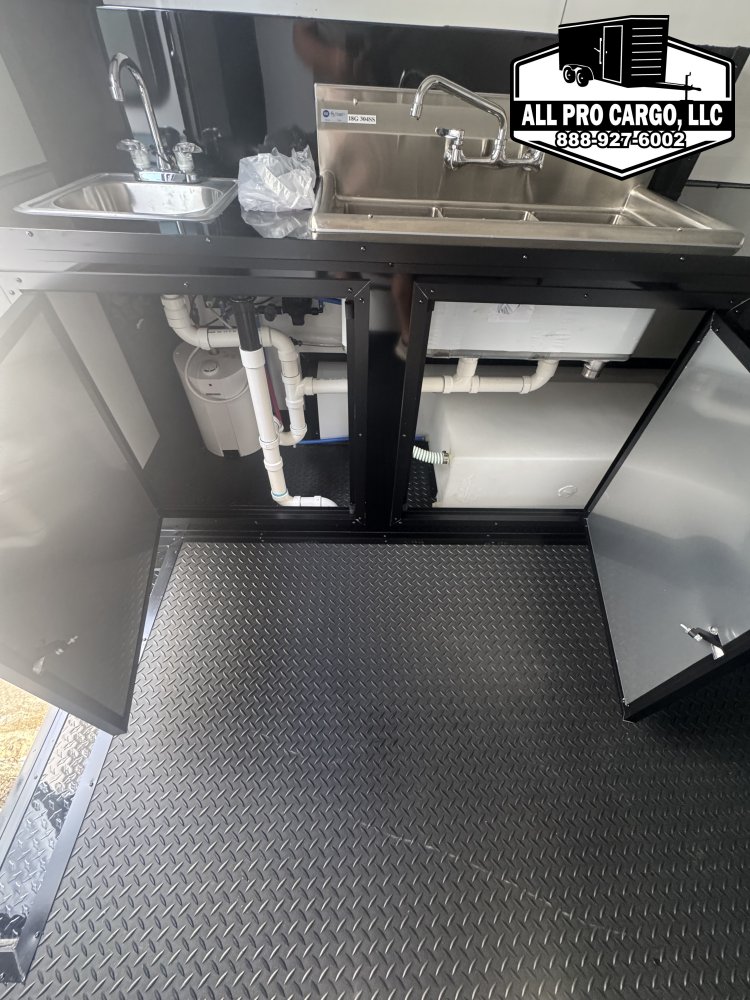 8' 6"x14' Quality Cargo Coffee