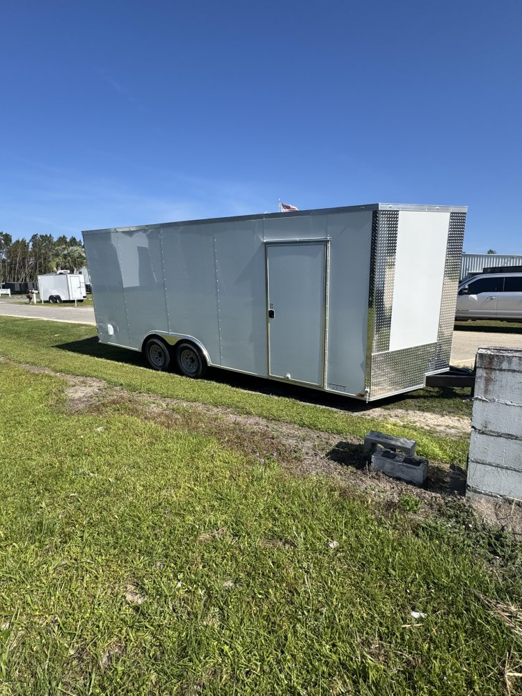 8' 6"x20' Extreme Enclosed Cargo