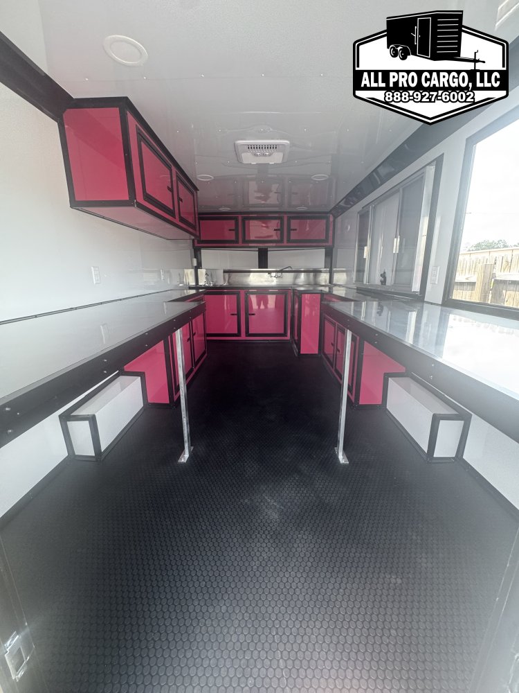 8' 6"x16' Quality Cargo Coffee