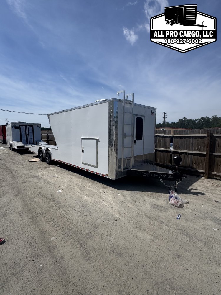 8' 6"x30' Quality Cargo Hybrid Race