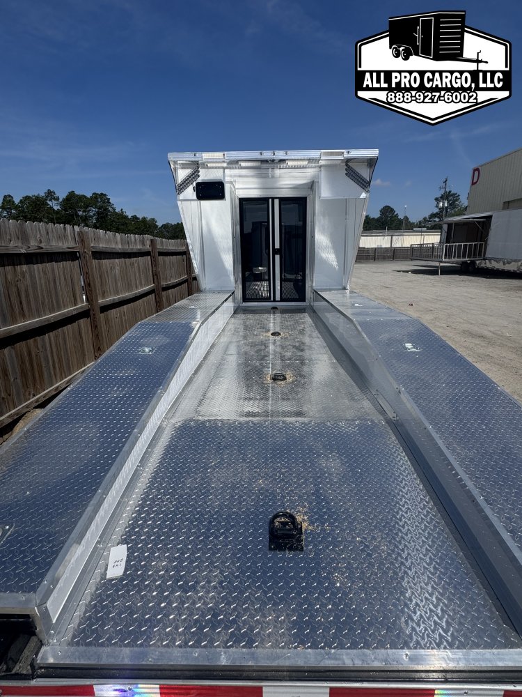 8' 6"x30' Quality Cargo Hybrid Race