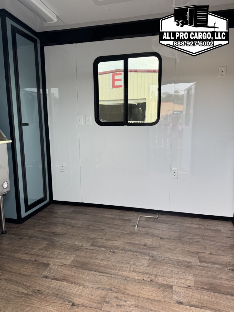 7'x14' Quality Cargo Groomer